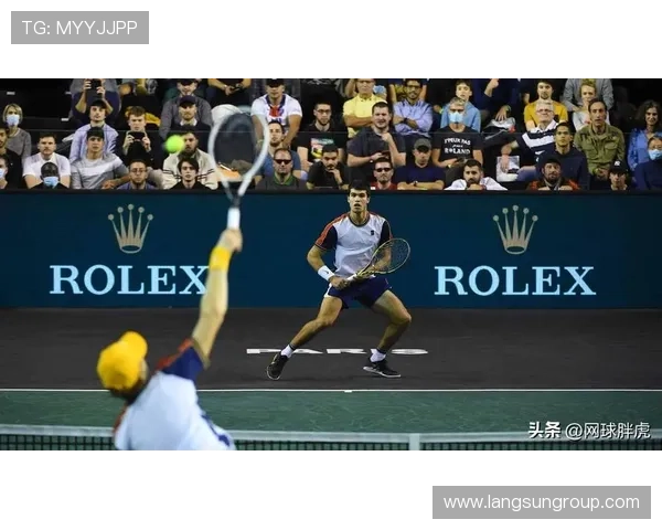 网球赛场激战正酣 2025年全球大满贯赛事精彩纷呈 网球赛场激战正酣 2025年全球大满贯赛事精彩纷呈