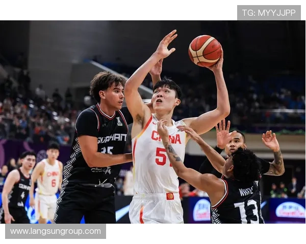 中国男篮世界杯晋级希望渺茫，主力球员状态低迷面临巨大挑战