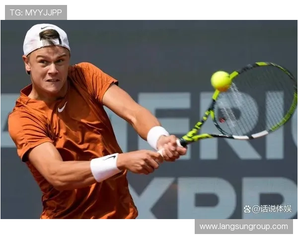 全球网球巡回赛新规发布 明星球员表达强烈反应引发热议 全球网球巡回赛新规发布 明星球员表达强烈反应引发热议