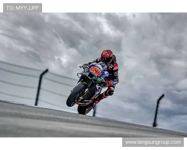 MotoGP新赛季格局生变冠军争夺进入白热化阶段车手转会风云技术升级影响战局