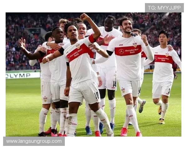 斯图加特俱乐部:德国足球的历史传承与未来发展潜力分析 斯图加特俱乐部:德国足球的历史传承与未来发展潜力分析