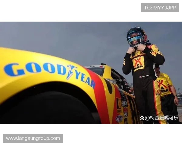 新赛季F1围场风云再起车队升级车手格局生变规则调整引发关注 新赛季F1围场风云再起车队升级车手格局生变规则调整引发关注