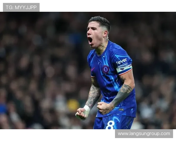 欧洲五大联赛最新动态 曼联大胜切尔西 巴萨力克皇家马德里